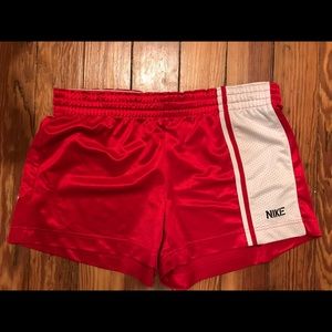 Nike Woman’s shorts size Large